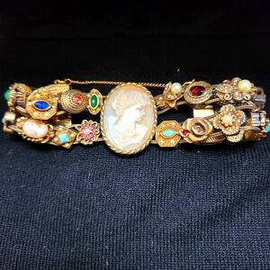 Vintage Goldette slider two row charm brazalete